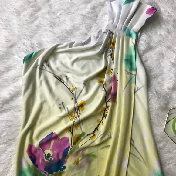 Le Chateau Floral Yellow Dress NWT - Picture 2 of 6